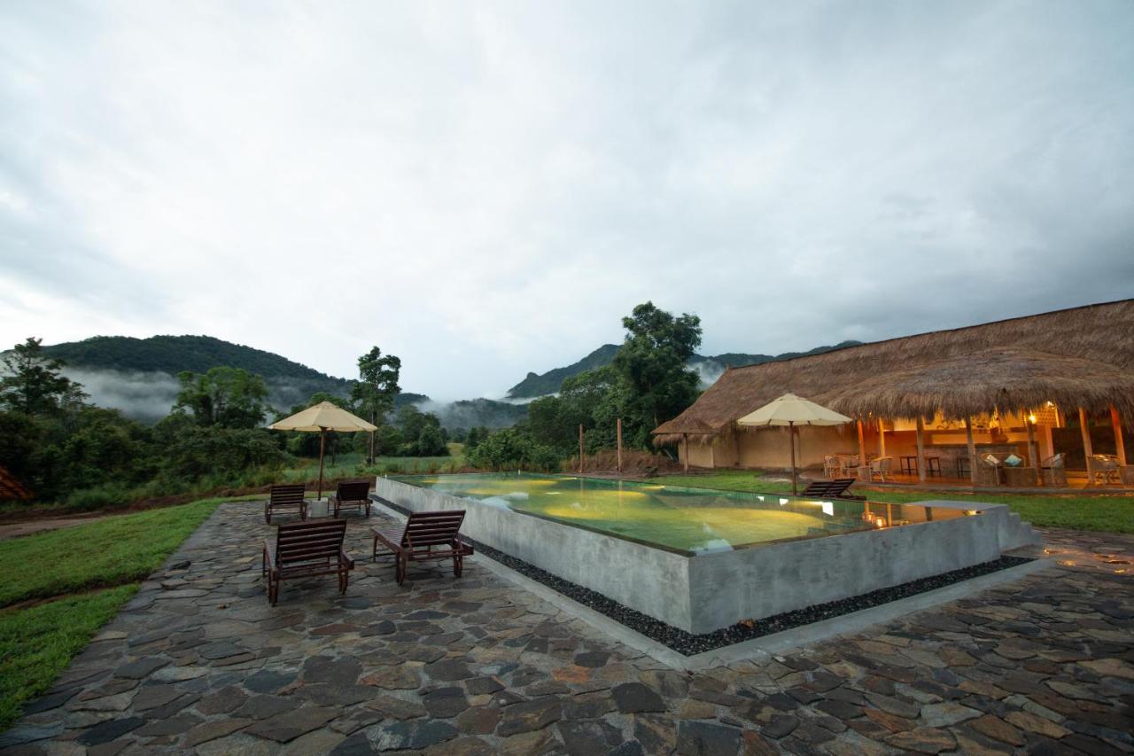 Wild Glamping Gal Oya - Thema Collection Otel Galgamuwa  Dış mekan fotoğraf