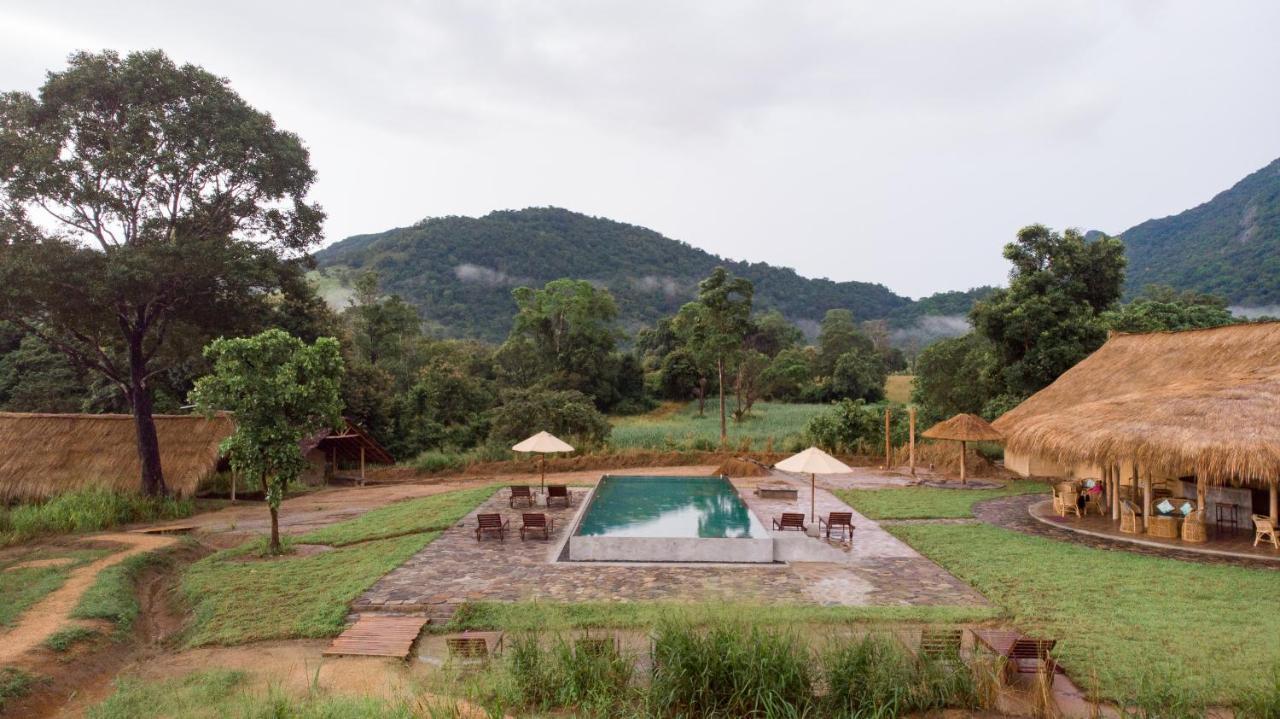 Wild Glamping Gal Oya - Thema Collection Otel Galgamuwa  Dış mekan fotoğraf