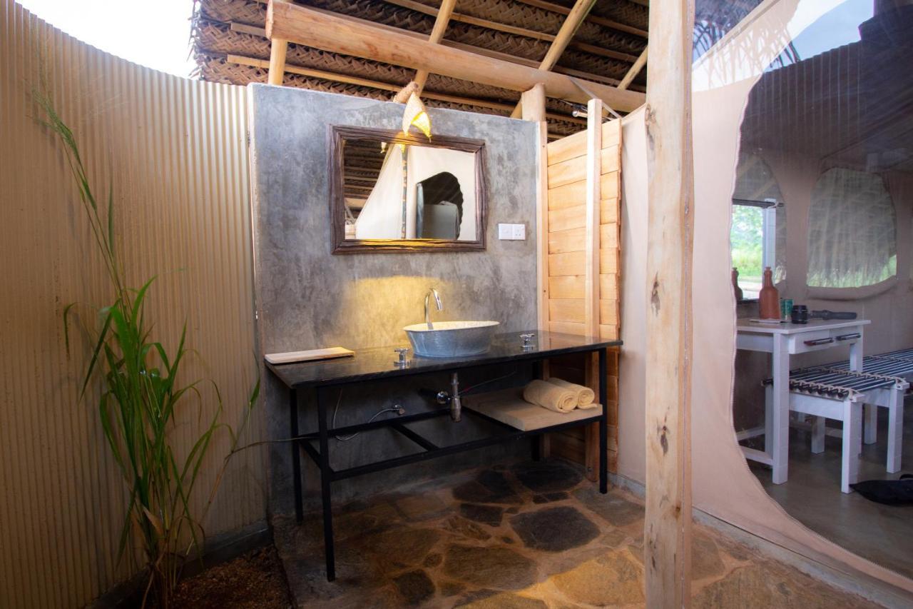 Wild Glamping Gal Oya - Thema Collection Otel Galgamuwa  Dış mekan fotoğraf
